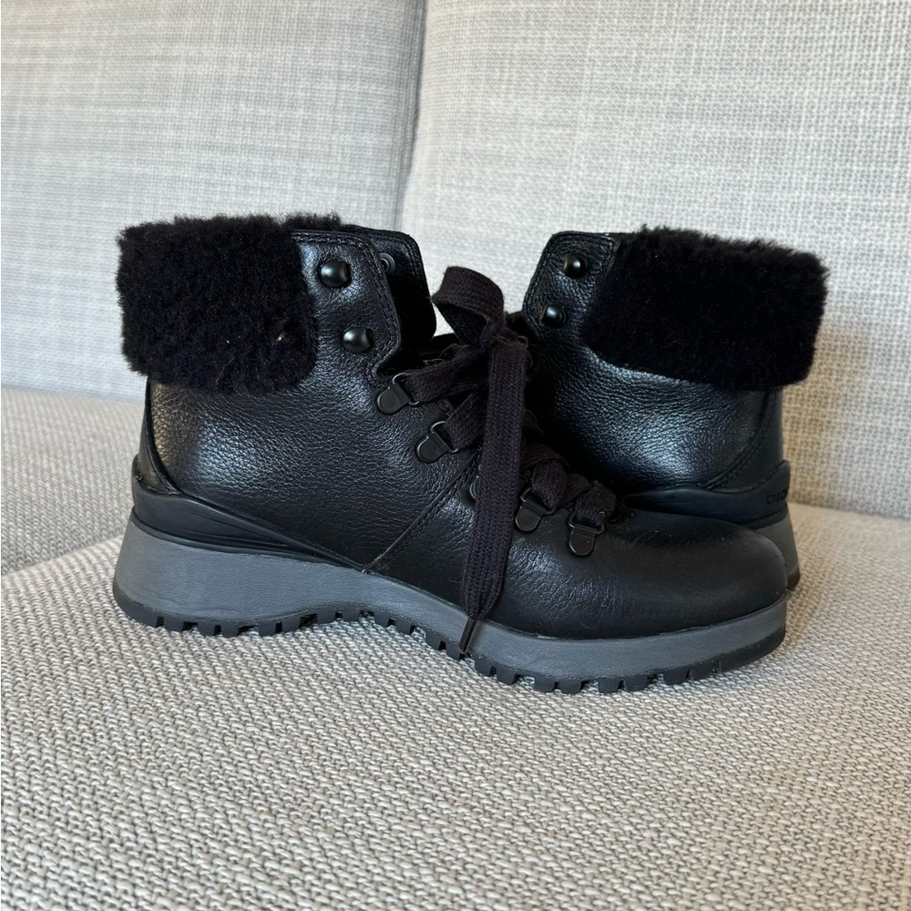 Bionic Women's Black Leather Boots Size 7.5 - Picture 3 of 10